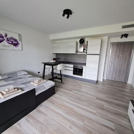 Grazioso Monolocale Milano Apartment ภายนอก รูปภาพ